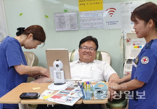대한적십자사 헌혈홍보위원인 법무법인 정우 심규명 대표변호사, 헌혈 50회 달성해 헌혈유공장 금장 수상