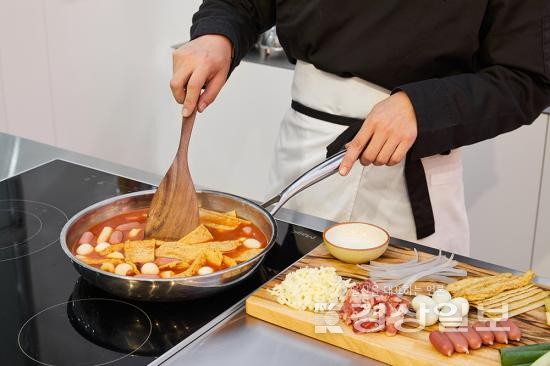 달토끼의 떡볶이 흡입구역, 지속적인 가맹점 개설