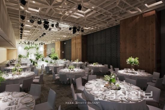 부산호텔웨딩 전문기업 소노마플랜, 파크하얏트 부산 2021년 Summer Wedding 프로모션 진행