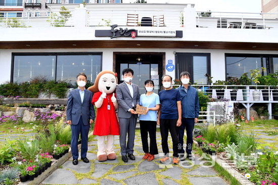 울산 중구 도란·카페상미·대가복집, 생활 속 우수정원 현판