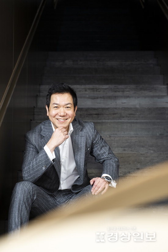 현대차·제네시스 디자인담당 이상엽 전무, 대한민국디자인대상 은탑산업훈장 수상