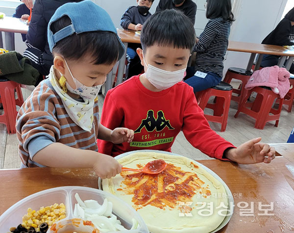 울산북구건강가정·다문화가족지원센터, 28일 경주 치즈학교에서  치즈만들기 문화체험 프로그램 진행
