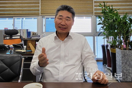[울산도 100년 모범 장수기업 키우자]끊임없는 제품 개발, 장수기업 필수 조건
