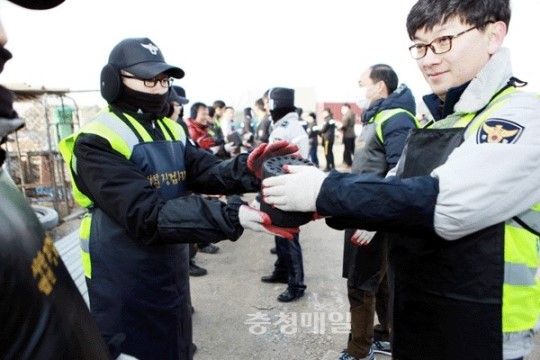 청주상당署 연탄배달