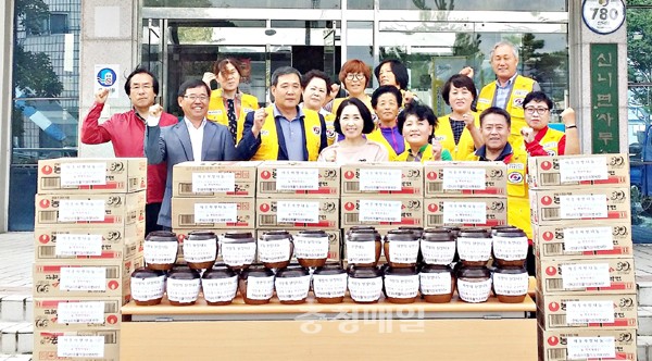 신니면 직능단체, 나눔 실천