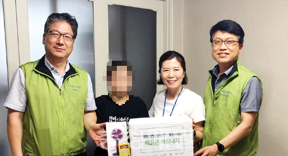 아산시 코닝정밀소재, 후원물품 전달