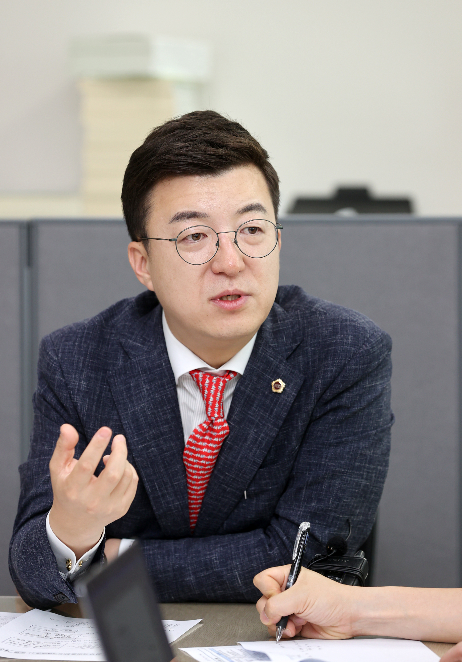 충북도의회 해외연수 일탈 잊었나 곱지 않은 시선