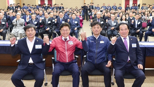 이철우 도지사, 청송군 찾아가는 소통 현장 간담회 열어