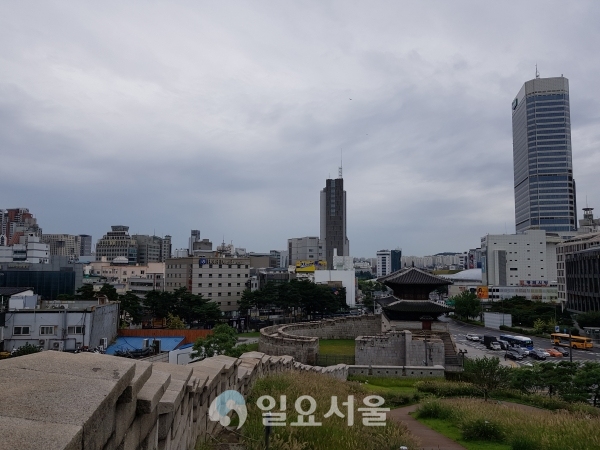 [박종평 기자의 2000년 수도 서울 탐방기-②] 낙산성곽길에서 만난 실학 선구자