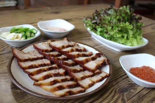 메밀국수 한입 넣는 순간 외친다 한그릇 더…안성 천서리 막국수