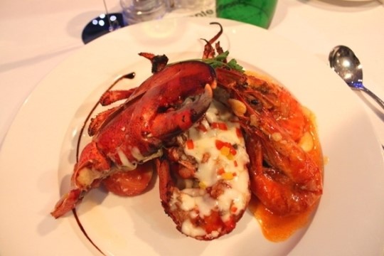 [평택 맛집] 탁 트인 바다에 탱글탱글 가재요리...평택항 마린센터 몬테비안코