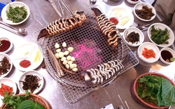 [양평 맛집] 축 쳐지는 여름철 최고의 보양식...양평 평화장어 숯불구이