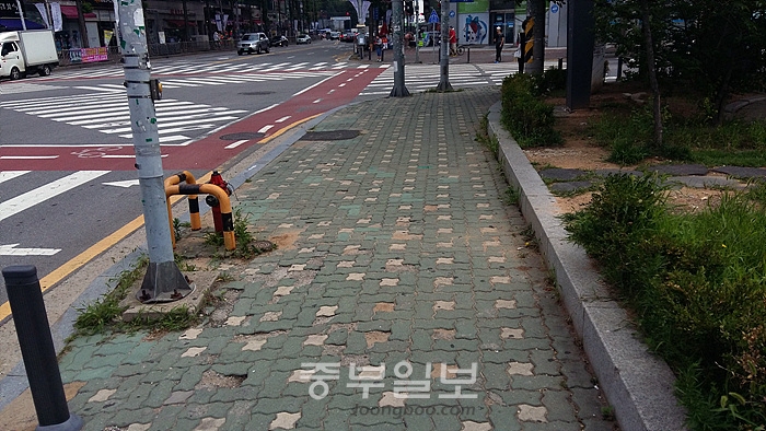 김포시, 나진상가·사우동 공설운동장 등 보도 정비