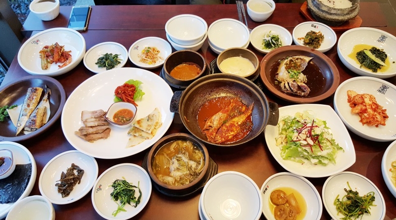 이천 청목한정식, 20가지 반찬 한상차림… 임금님 밥상 받아볼까