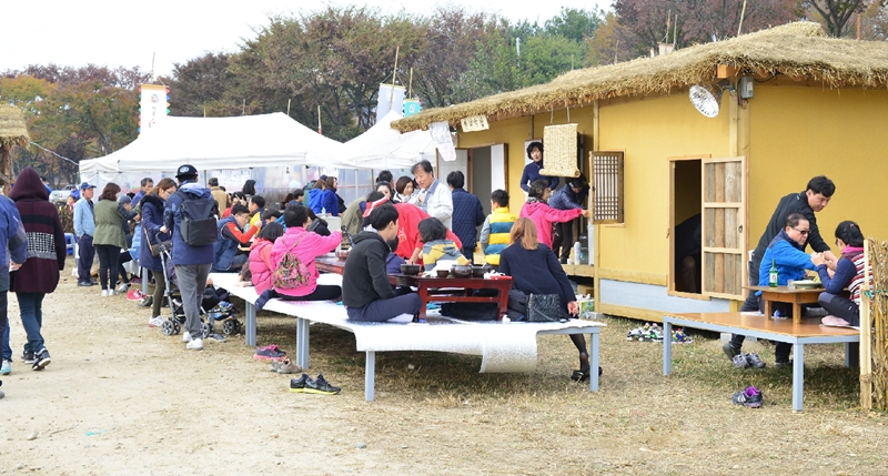 여주 오곡나루 축제, 나루터 주막서 목 축이고 오곡장터 구경가세