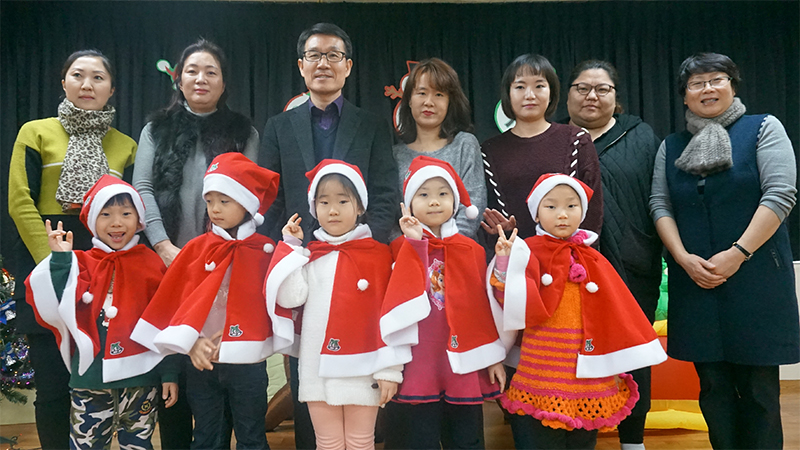 안양5동 연성시립어린이집, 안양5동 행정복지센터에 성금 50만·이불20채 기탁