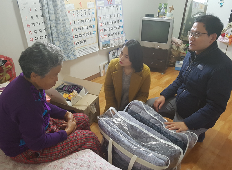SK하이이엔지㈜, 이천시 무한돌봄 설봉네트워크팀과 소외 이웃에게 물품 지원