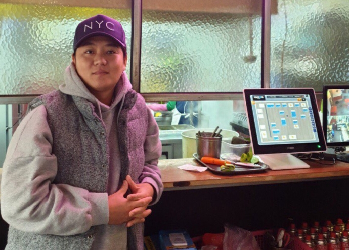 [인터뷰] 최용수 부루스타컴퍼니 대표 가맹주와 상생의 길 걷는 올바른 길잡이 되고파
