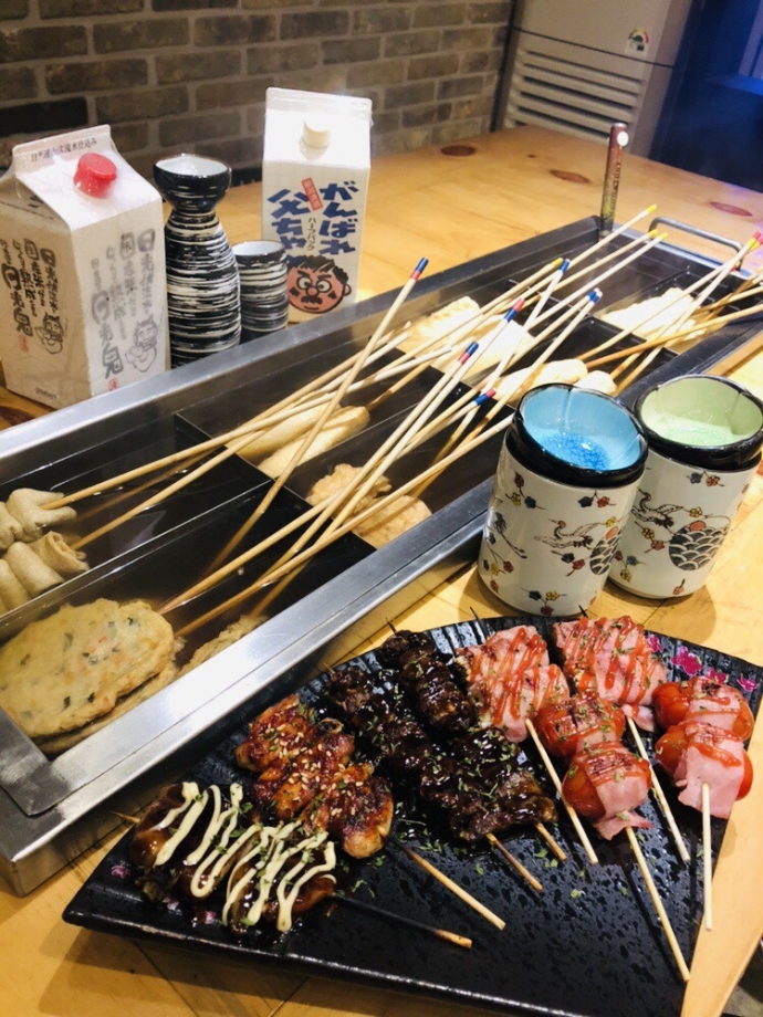 [맛집유랑] 인계동 핫플레이스 탱탱오뎅...프리미엄 수제오뎅과 다양한 요리 즐길 수 있는 곳