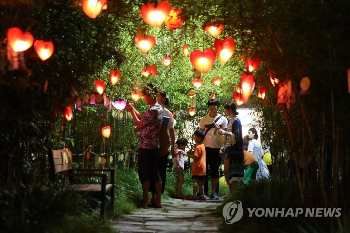 [주말 호남권 가볼만한 곳] 광주 김대중컨벤션센터 광장·전주 종합경기장 주차장서 한여름 맥주축제