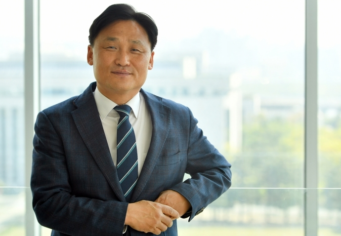 [화제의 당선인] 수원병 김영진 