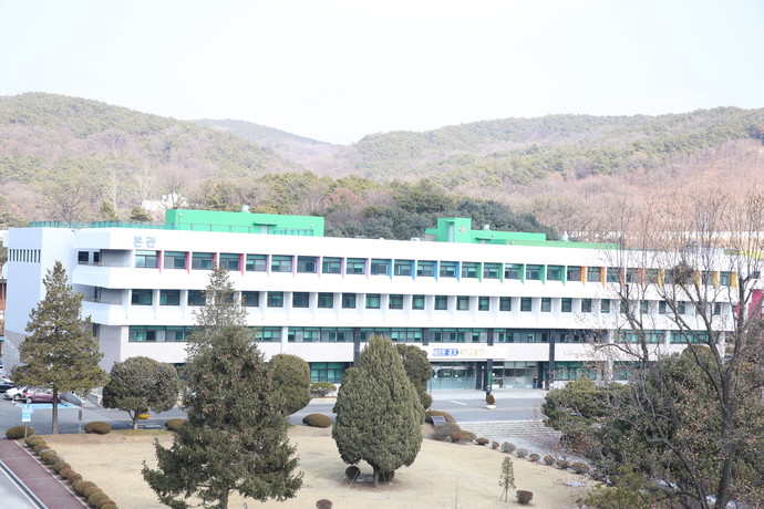 공문 못 받았다면 탈락입니다... 경기도인재개발원, 강사 일방 교체 논란