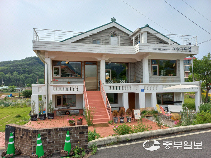 [우리동네 책방여행] 세계 책의 날, 북스테이 하기 좋은 우리동네 책방 3곳