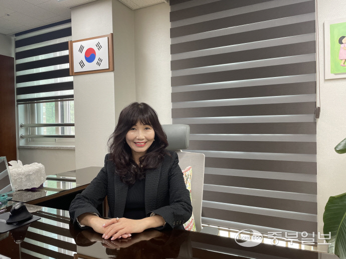 [즐거운 우리 학교] 구자숙 화도은솔유치원장 내실 다지기 집중… 제2·3의 통합교육 유치원 생기길