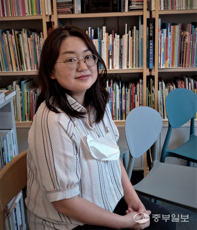 [우리동네 책방여행] 시 창작회·음악회 함께 즐기며 생태주의 공유…용인 반달서림