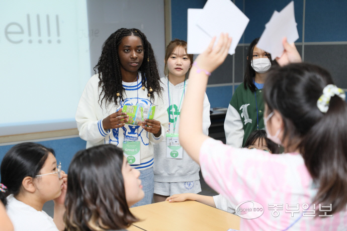 [교육이 미래다] 외국어교육 내실화로 의사소통 강화·영어격차 해소… 세계인과 교류 통하는 글로컬 융합인재 키운다