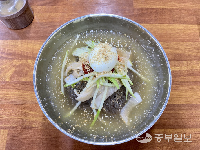 무더운 여름, 살 떨리는 냉면값