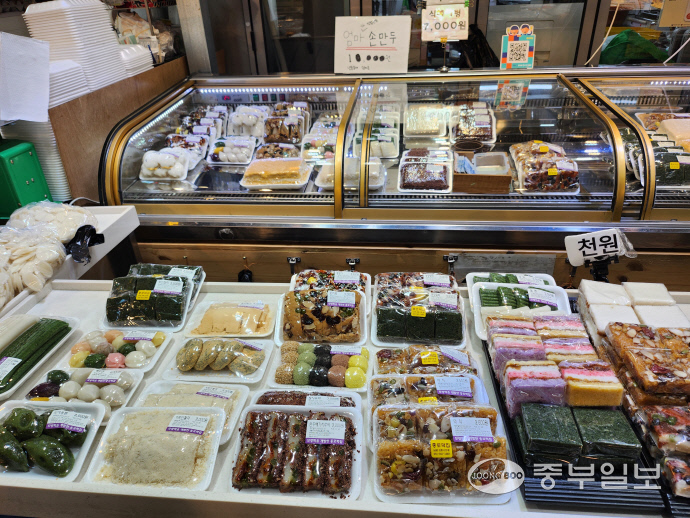 [우리동네 맛시장] 맛집의 성지… 100년 역사 자랑하는 파주 금촌통일시장