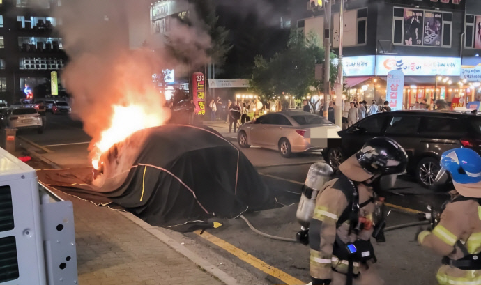 용인 강남대역서 전기차 화재…인명피해 없어