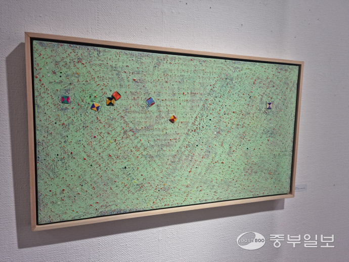 지친 일상엔 동심이 딱이야… 손순옥 색·면·동심을 노래하다 개인전