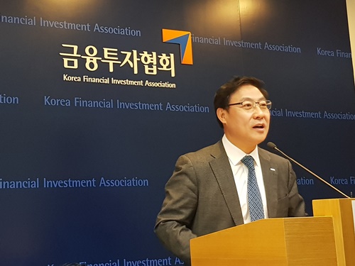이윤학 BNK자산운용 대표 엘리트 인력보강 예고