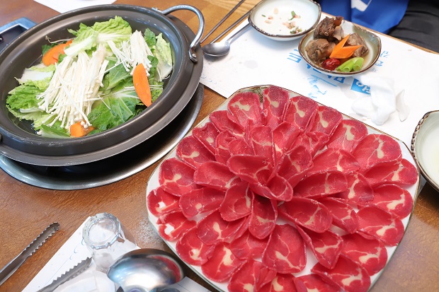 제주도 정우말가든, 말고기 드시러 제주 옵서예