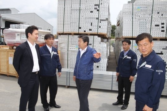 유영훈 진천군수 삼목에스폼(주) 방문