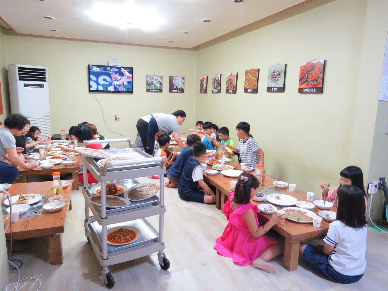 장수초계탕막국수, 저소득층 아이들 위한 귀한 대접