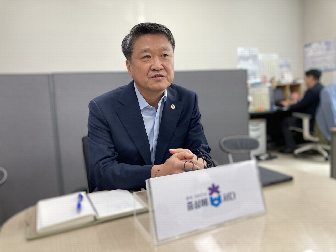 김학도 충북도 경제수석 35년 공직경험 고향 위해 쓰겠다