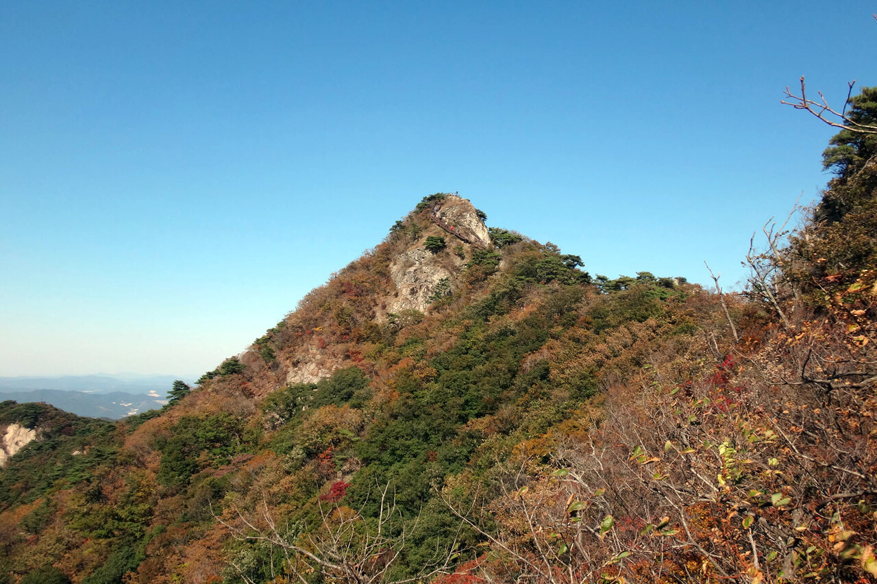 공주 계룡산 관음봉서 50대 등산객 추락…병원 이송