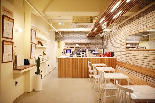 “카페빌드업”으로 성공시킨 로이스퀸, 학동점 오픈