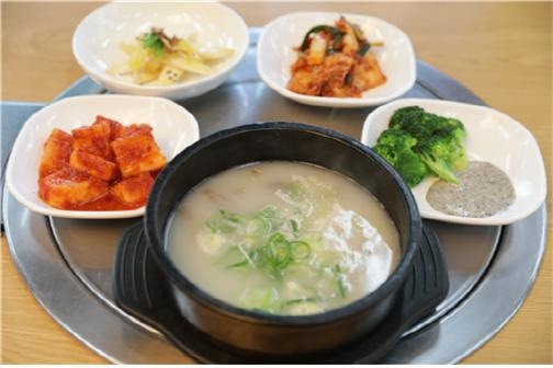 일산서구 덕이동 주민들도 맛집으로 인정한 ‘우리하누 정육식당’ 한우곰탕