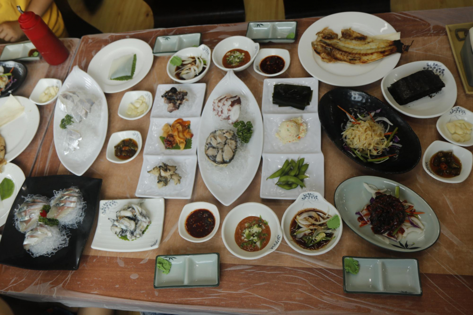 제주 성산일출봉 고등어회 맛집, 표선해수욕장 근처 신산포구자연산횟집