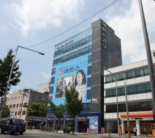 에몬스가구 송파전시장, 입주이사신혼부부가구 구입시 사은품 증정 및 할인 진행