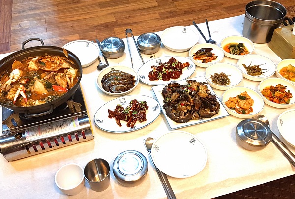 태안 안면도 꽃게를 싱싱하게 맛볼 수 있는 맛집 진미정