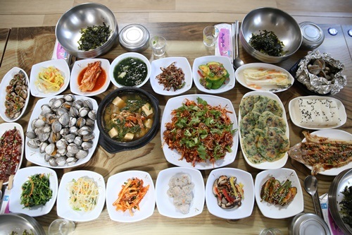 순천 낙안읍성 맛집 미향식당 꼬막정식 알찬 곳으로 알려져