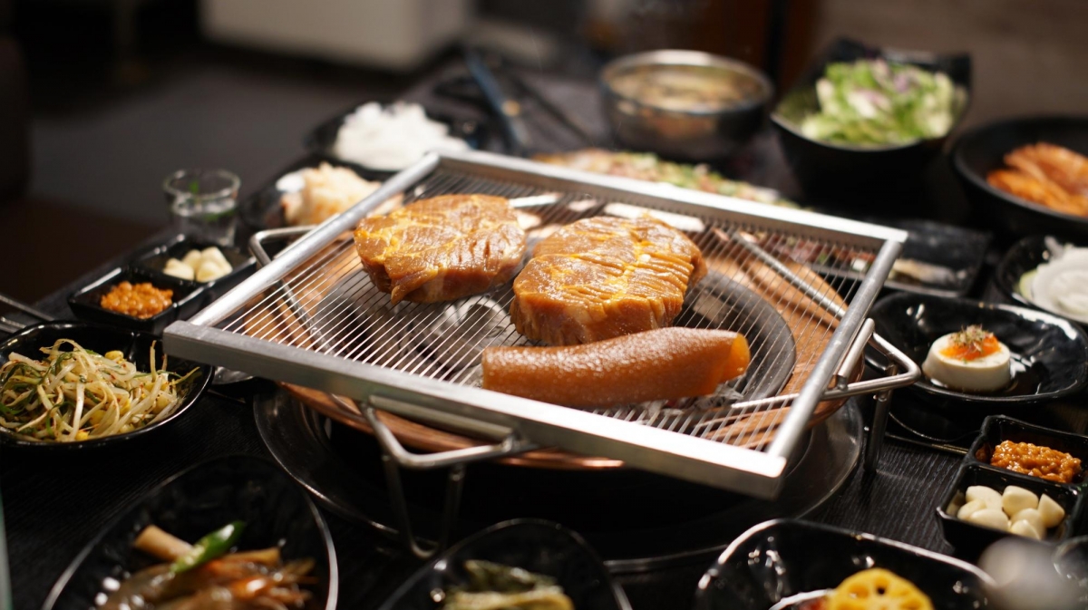 평택 소사벌 맛집 ‘사돈집갈비’, 풍미 깊은 스테이크 갈비 선보여 각종 모임장소로 눈길