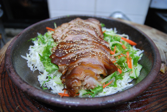 [맛집-홍씨족발] 슈퍼푸드 셀레늄 먹인 돼지족발