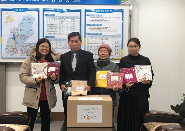 기운차림봉사단 천안지부,  신안동에 사랑의 목도리 전달