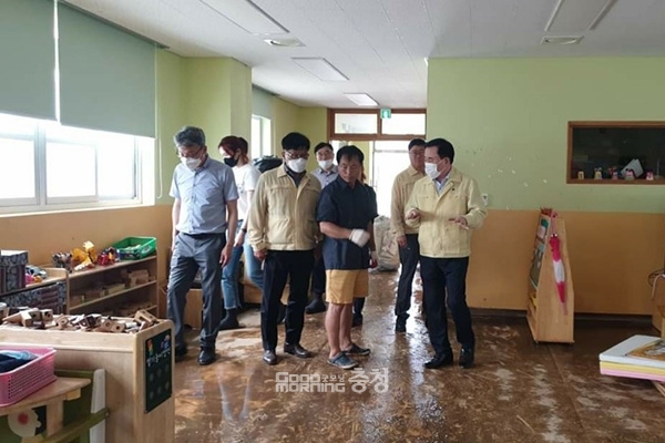 김지철 충남교육감 휴가 취소, 호우 피해 현장 찾아
